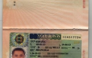 热烈祝贺陈女士全家获得美国绿卡