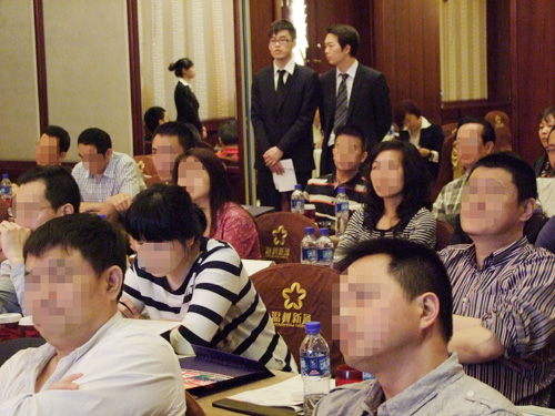 温州新通全体工作人员的专业形象让到场的来宾们赞许不已